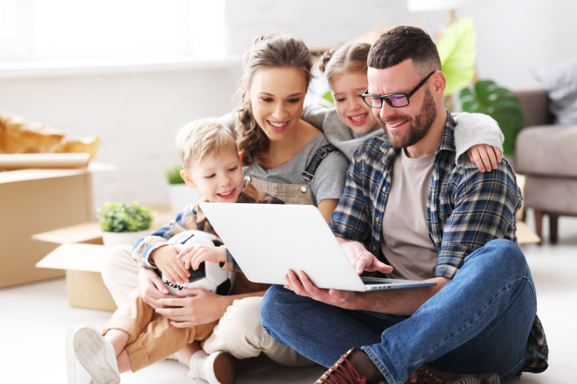 Smart Mobile Lines Designed for Life in the UAE